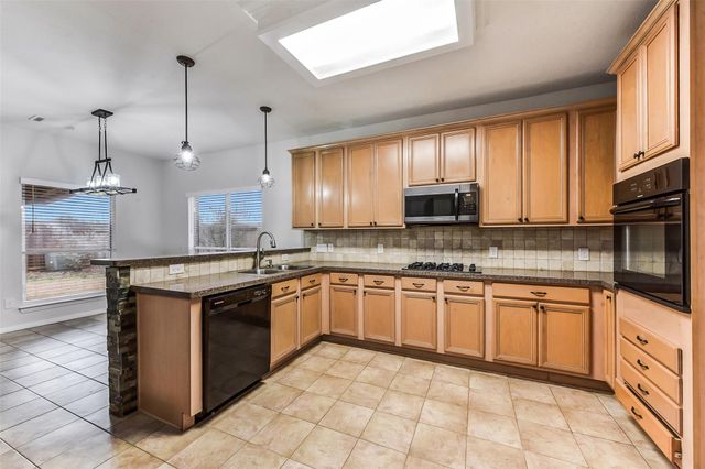 522 Cedar Point Drive, League City, TX 77573