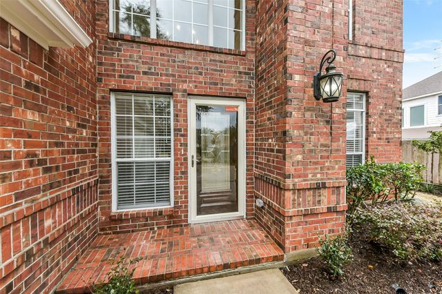 522 Cedar Point Drive, League City, TX 77573