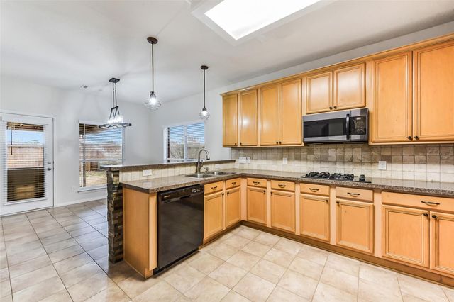 522 Cedar Point Drive, League City, TX 77573