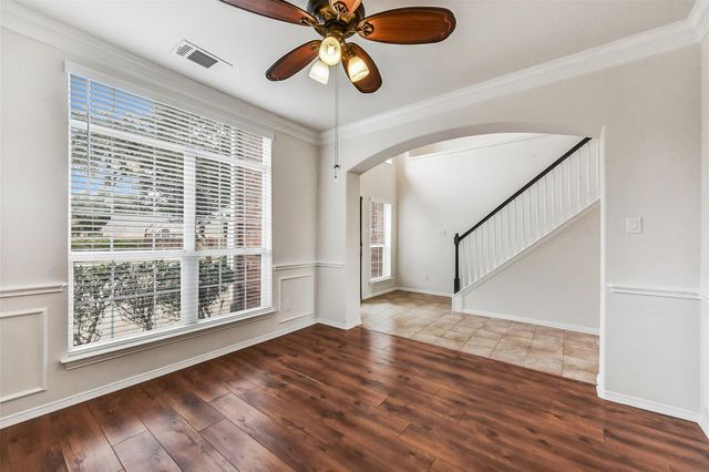 522 Cedar Point Drive, League City, TX 77573