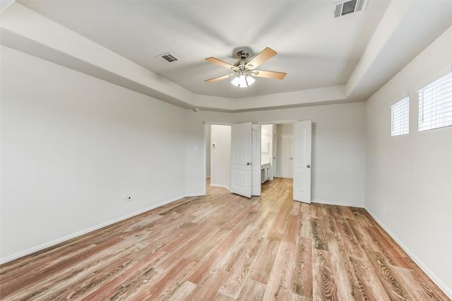 522 Cedar Point Drive, League City, TX 77573