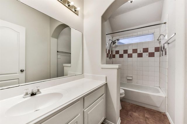 522 Cedar Point Drive, League City, TX 77573