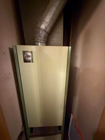 1112 E Dale Street, Springfield, MO 65803