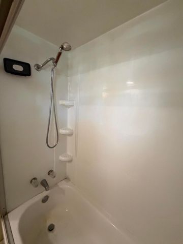 1112 E Dale Street, Springfield, MO 65803