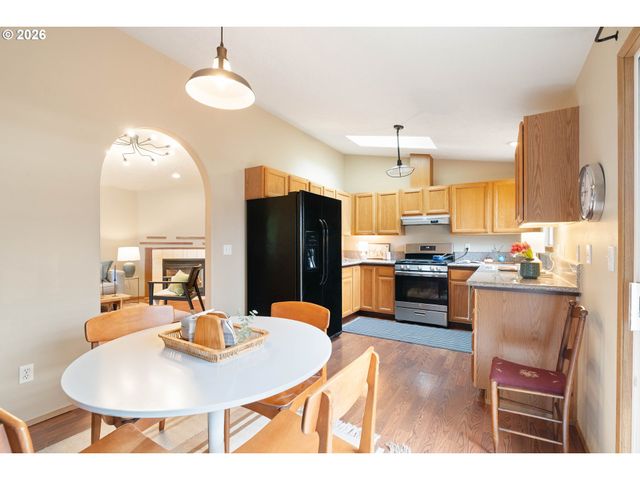 4843 Se 64TH Ave, Portland, OR 97206