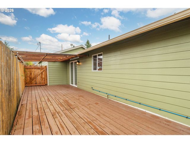 4843 Se 64TH Ave, Portland, OR 97206