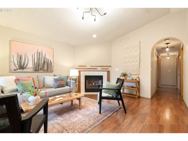 4843 Se 64TH Ave, Portland, OR 97206