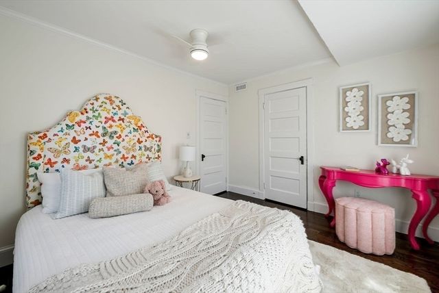 55 Bridges Avenue, Newton, MA 02460