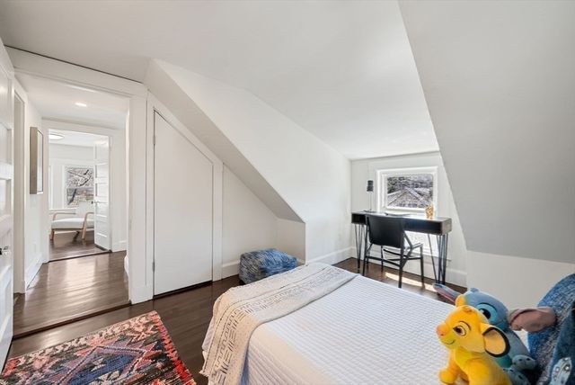 55 Bridges Avenue, Newton, MA 02460