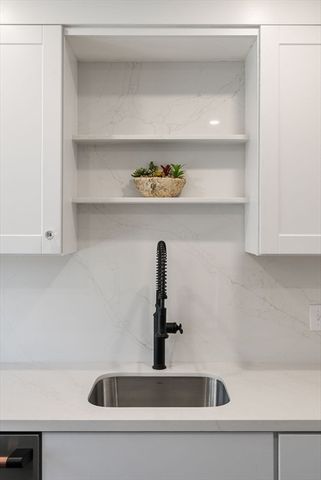 55 Bridges Avenue, Newton, MA 02460