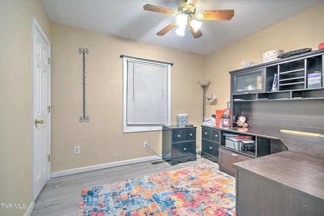 788 Meadow View Road, Bristol, TN 37620