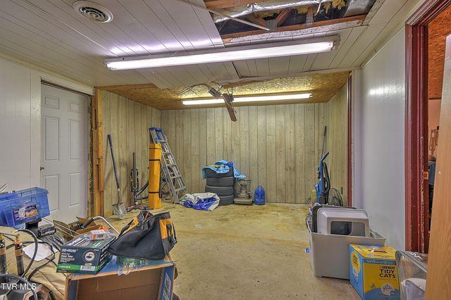 788 Meadow View Road, Bristol, TN 37620