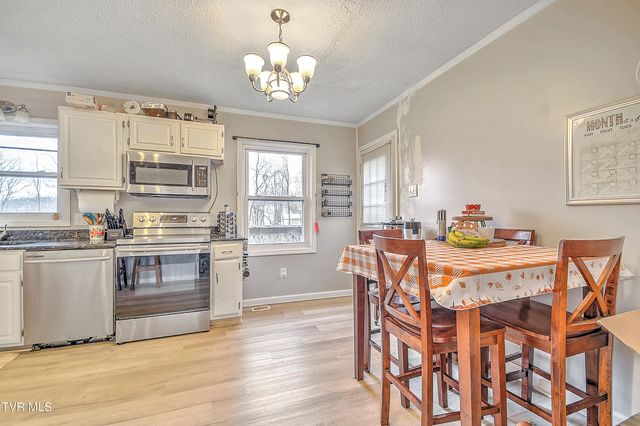 788 Meadow View Road, Bristol, TN 37620