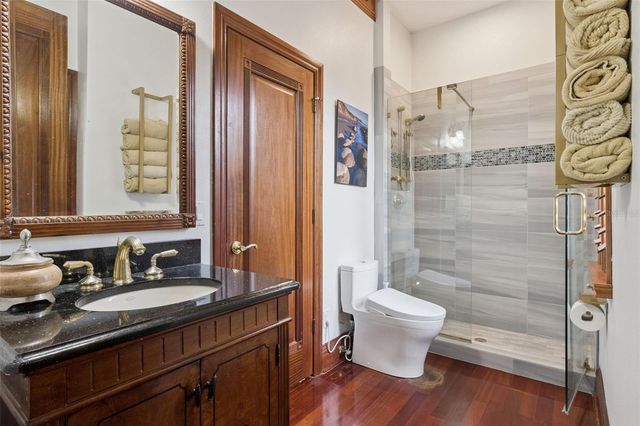 2402 VICTORIA GARDENS LANE, Tampa, FL 33609