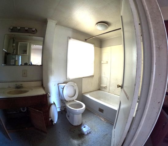 1611 W Atlantic Street, Springfield, MO 65803