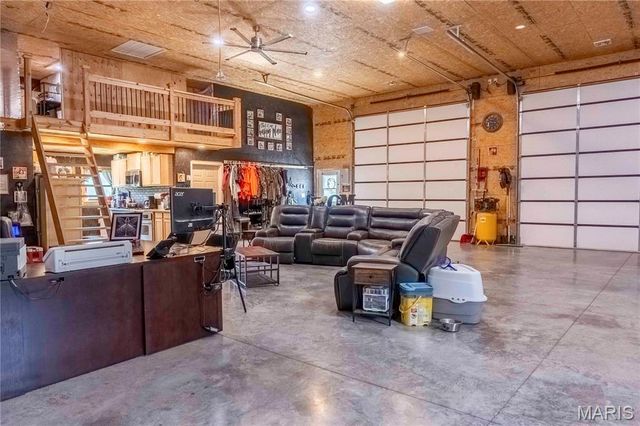 2 Whitetail Ridge Road, Eolia, MO 63344