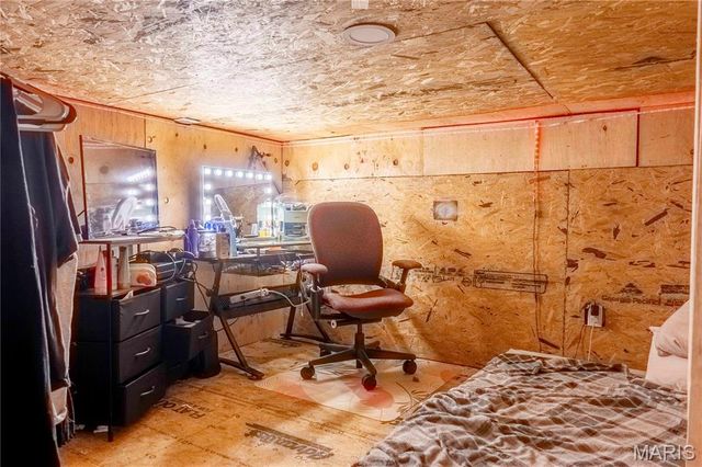 2 Whitetail Ridge Road, Eolia, MO 63344