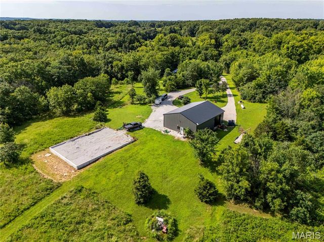 2 Whitetail Ridge Road, Eolia, MO 63344