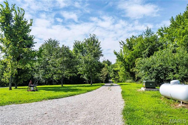 2 Whitetail Ridge Road, Eolia, MO 63344