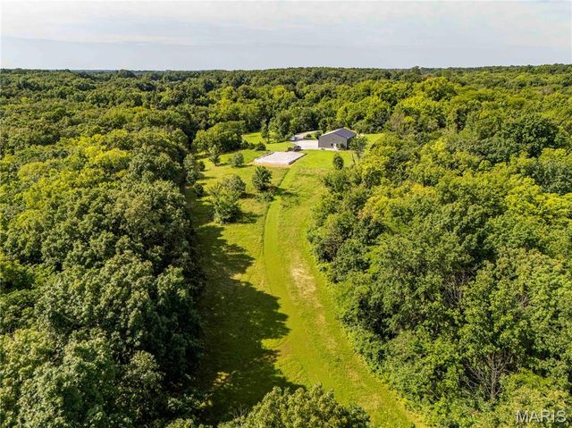 2 Whitetail Ridge Road, Eolia, MO 63344
