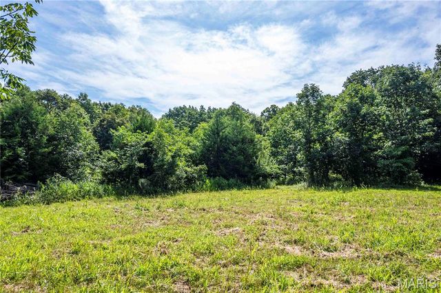 2 Whitetail Ridge Road, Eolia, MO 63344