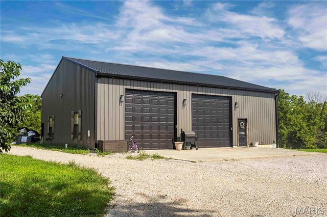 2 Whitetail Ridge Road, Eolia, MO 63344