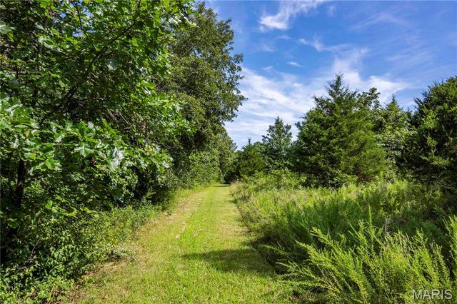 2 Whitetail Ridge Road, Eolia, MO 63344