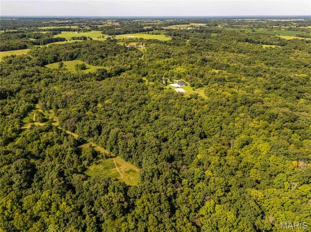 2 Whitetail Ridge Road, Eolia, MO 63344