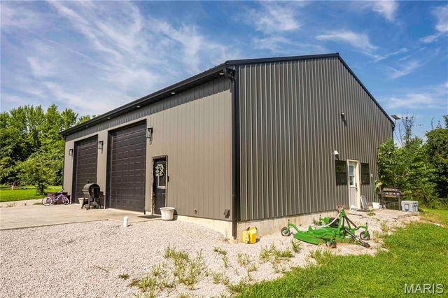 2 Whitetail Ridge Road, Eolia, MO 63344