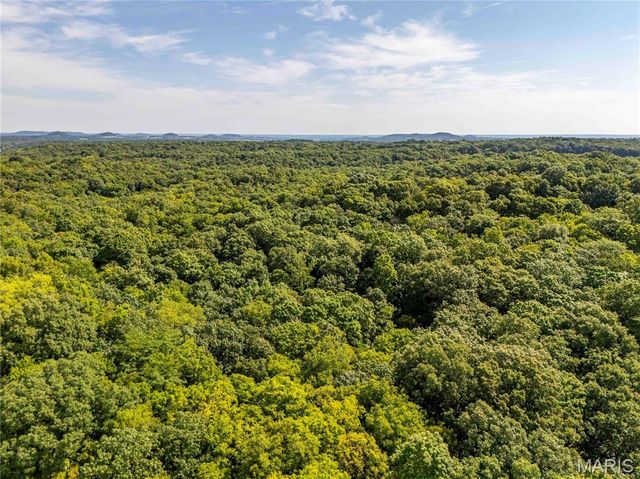 2 Whitetail Ridge Road, Eolia, MO 63344