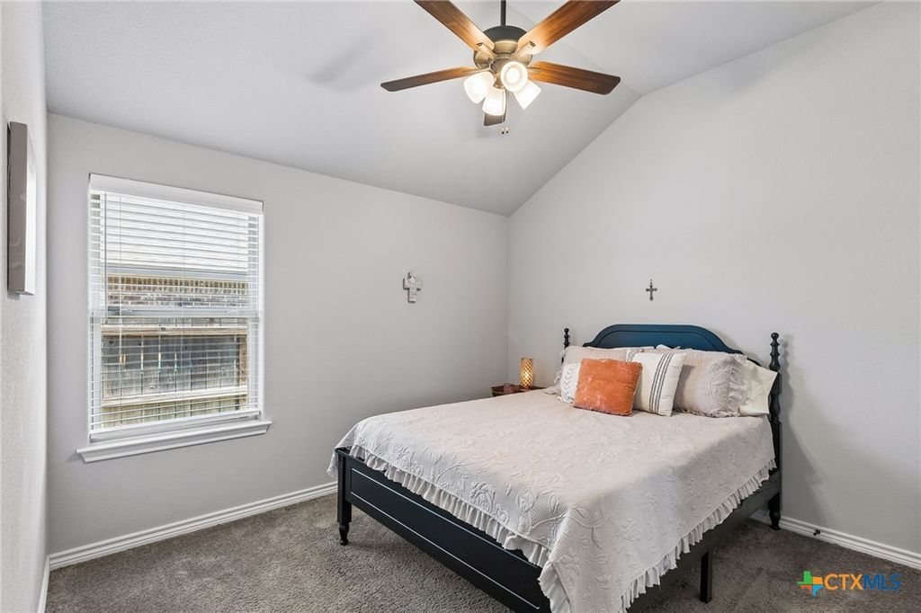 Image 12 of property listing at 3317 James Ridge Drive, Belton, TX 76513