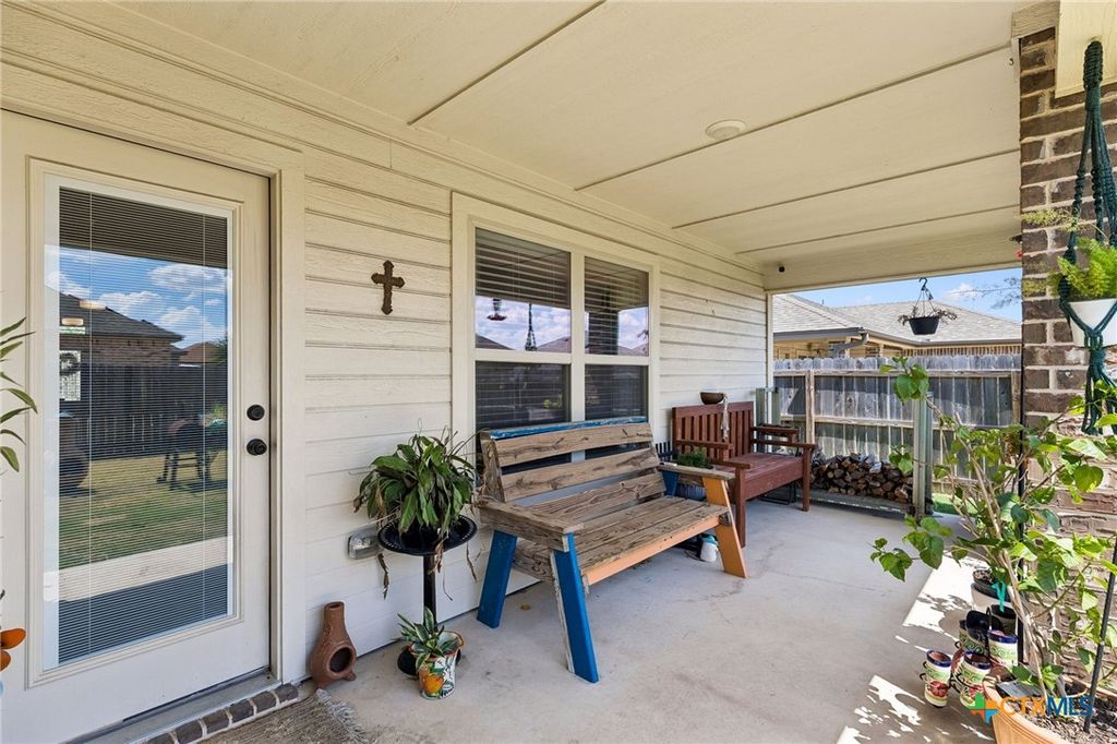 Image 33 of property listing at 3317 James Ridge Drive, Belton, TX 76513