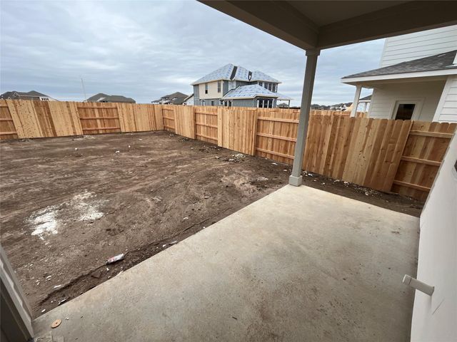 137 Clover BND, Liberty Hill, TX 78642