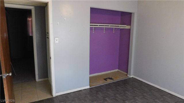 6541 Casada Way, Las Vegas, NV 89107