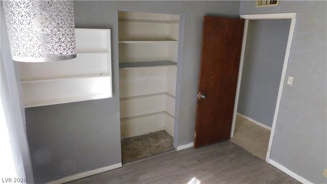 6541 Casada Way, Las Vegas, NV 89107