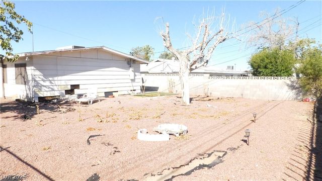 6541 Casada Way, Las Vegas, NV 89107
