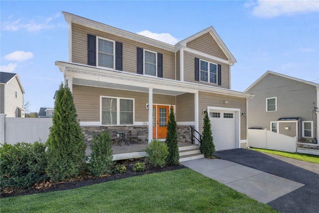 136 Cobble Hill Road, Lincoln, RI 02865