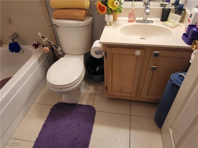 2120 Willowbury Drive C, Las Vegas, NV 89108