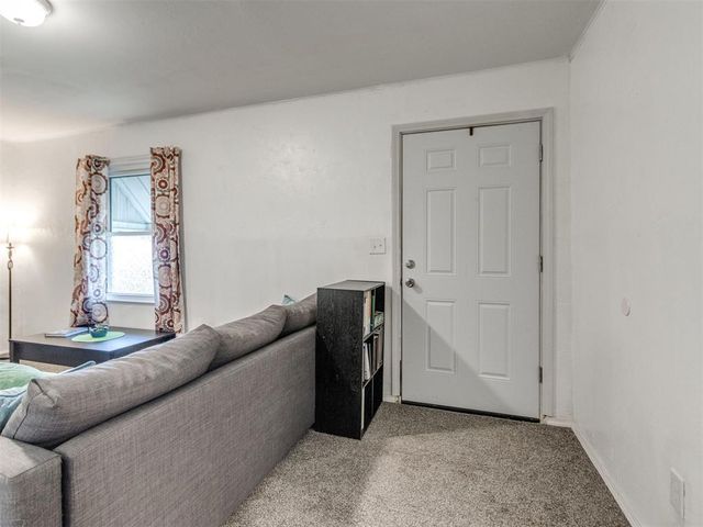 3325 S Independence Avenue, Oklahoma City, OK 73119