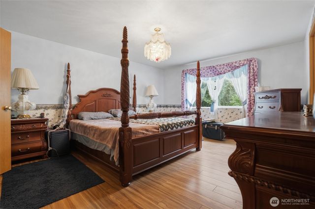 6201 SE Mile Hill Drive, Port Orchard, WA 98366