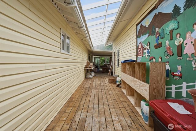 6201 SE Mile Hill Drive, Port Orchard, WA 98366