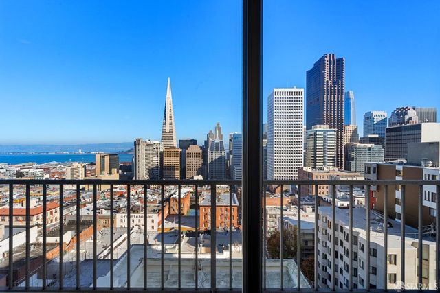 10 Miller Place 1002, San Francisco, CA 94108