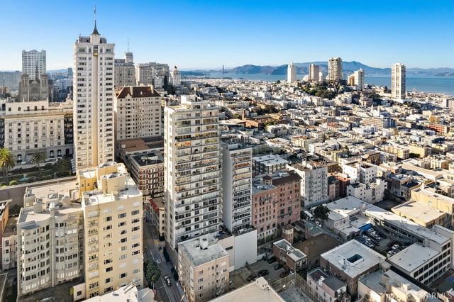10 Miller Place 1002, San Francisco, CA 94108