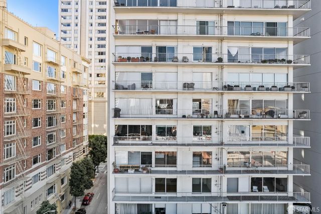 10 Miller Place 1002, San Francisco, CA 94108