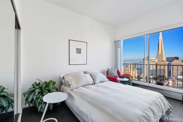 10 Miller Place 1002, San Francisco, CA 94108