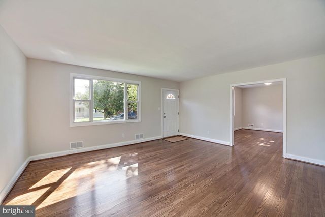 3634 EITEMILLER, Windsor Mill, MD 21244