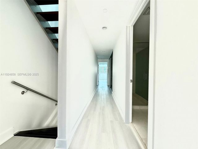 2950 NE 188th St 525, Aventura, FL 33180