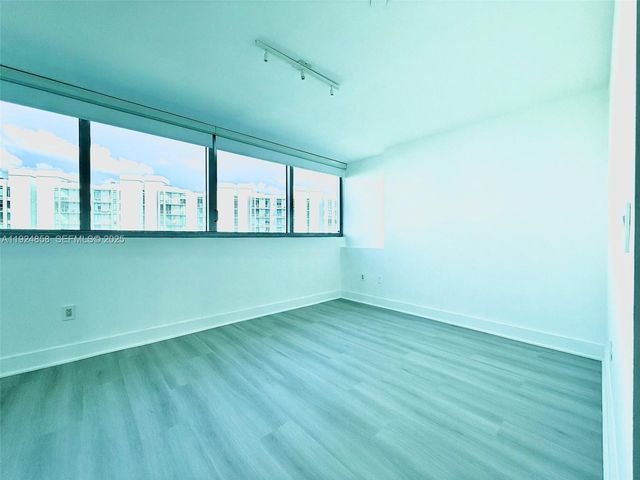 2950 NE 188th St 525, Aventura, FL 33180