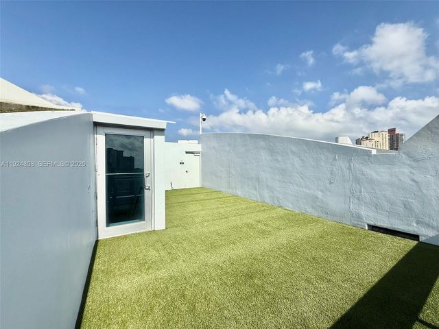 2950 NE 188th St 525, Aventura, FL 33180