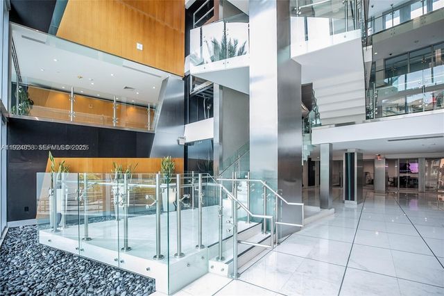 2950 NE 188th St 525, Aventura, FL 33180